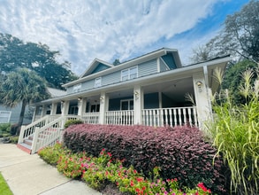 Building Photo - Congaree Villas