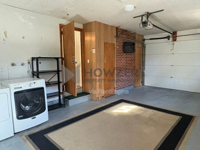 Building Photo - 20 Ellis Dr