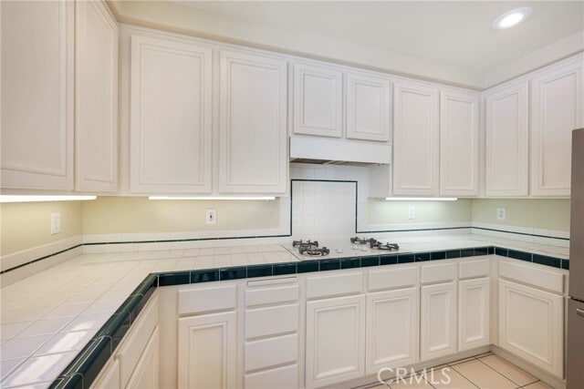 Building Photo - 308 S San Vicente Ln