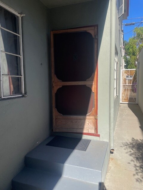 Building Photo - 111 Bennett Ave