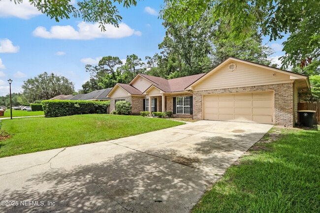 Building Photo - 12614 Steeplechase Ln