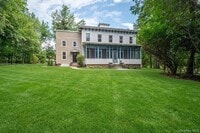 Building Photo - 360 Western Hwy S