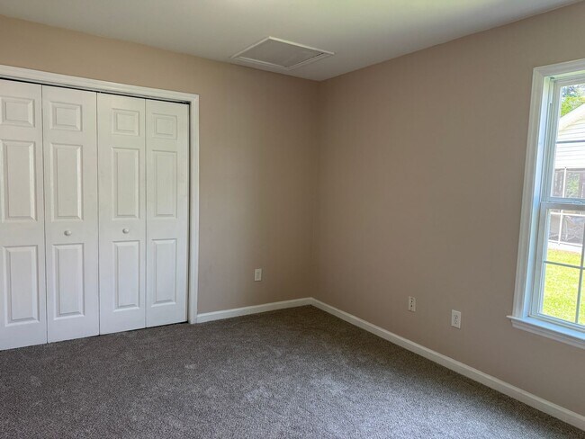 Building Photo - Beautiful home in Carolina Pines