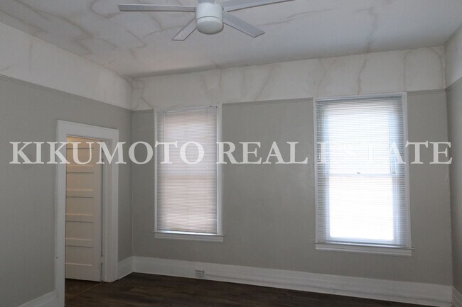 Building Photo - 1917 28th St