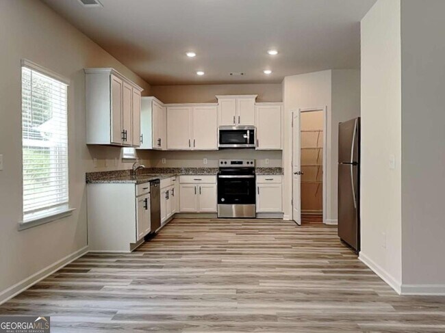 Building Photo - 443 Prescott Wy