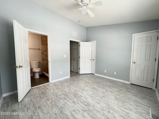 Building Photo - 3548 Lone Tree Ln