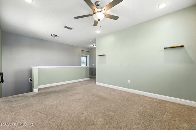 Building Photo - 474 Convex Ln