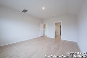 Building Photo - 125 Nicks Cv