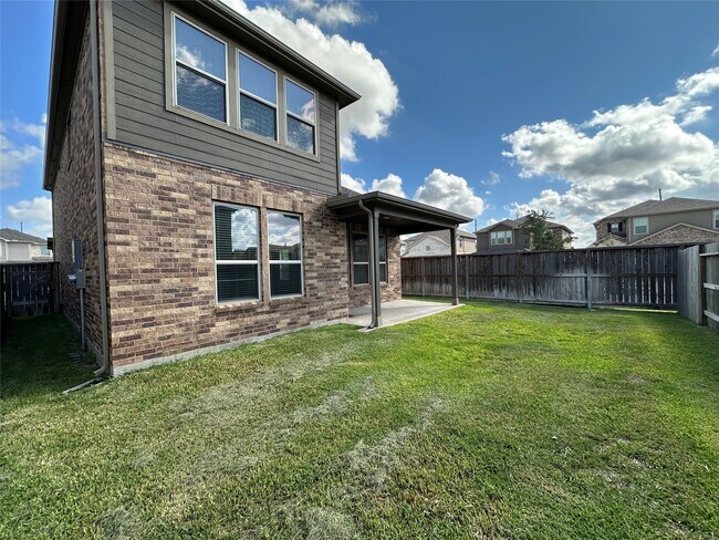Building Photo - 1052 Laguna Cv Dr
