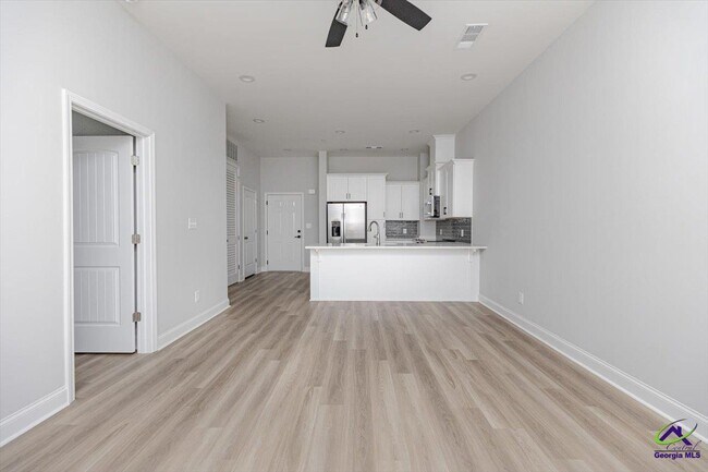 Building Photo - 1013 Northside Dr