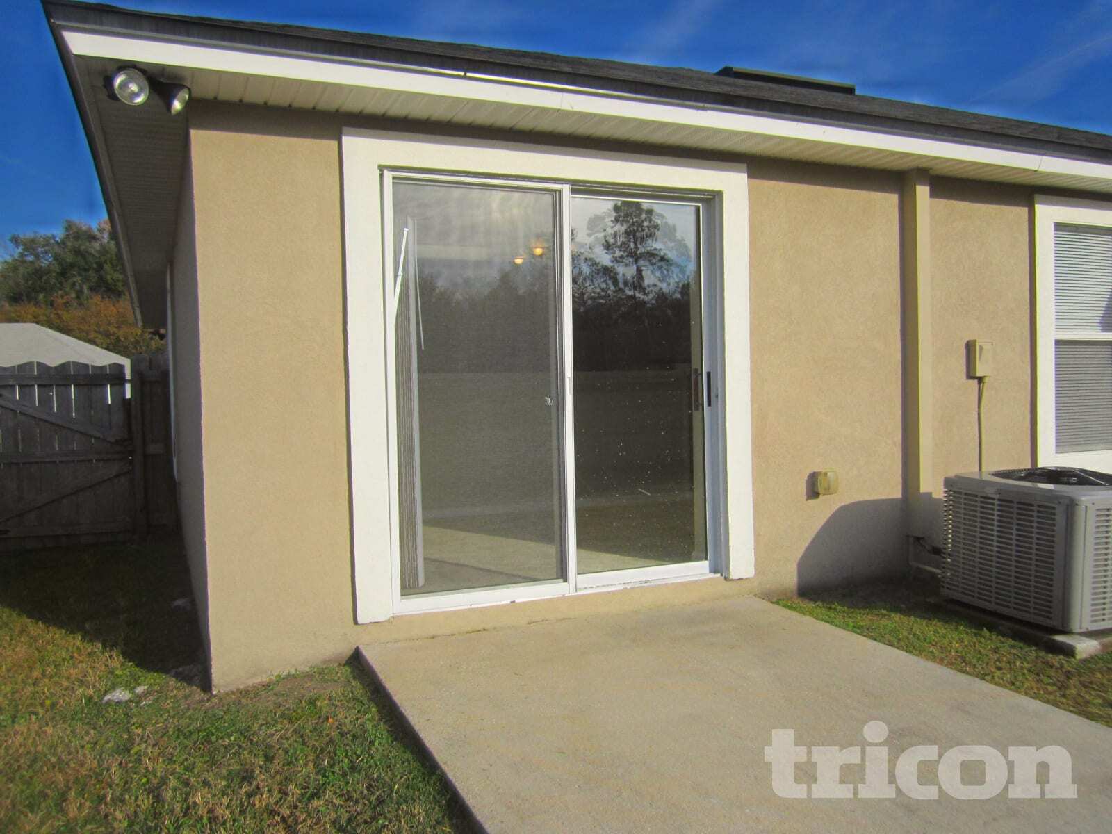Building Photo - 7644 Arancio Dr