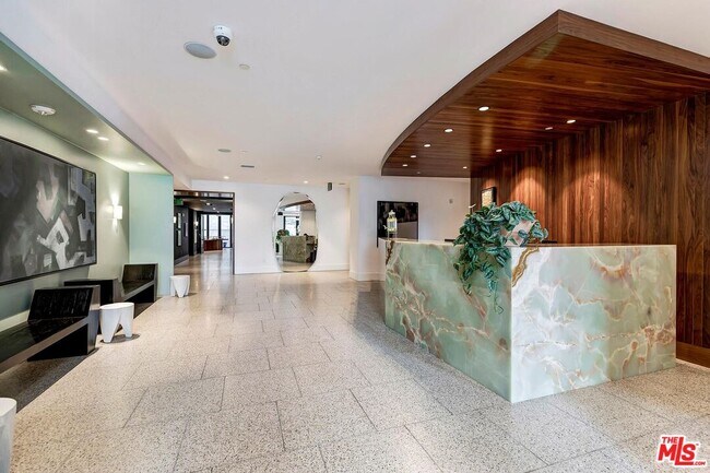 Building Photo - 10777 Wilshire Blvd