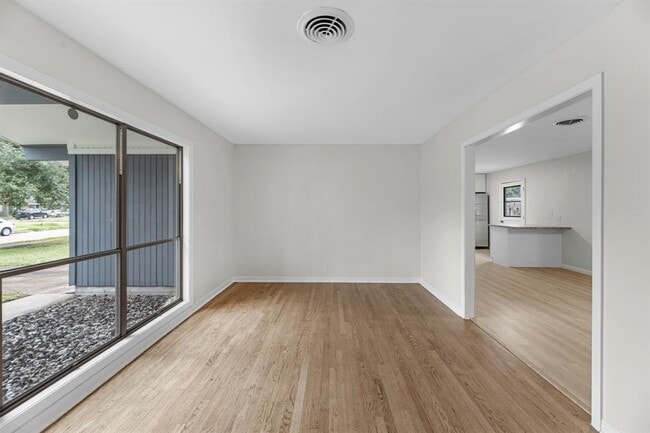 Building Photo - 7150 Carvel Ln