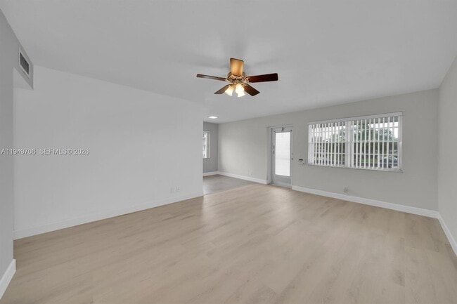 Building Photo - 100 Northampton E