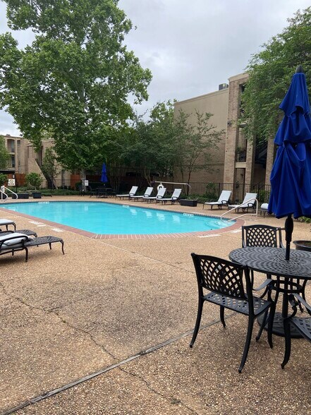 Building Photo - 4643 Wild Indigo St