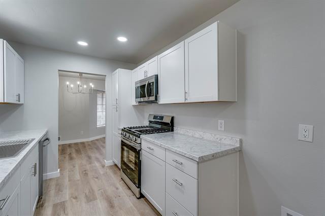 Building Photo - 1614 Matagorda Dr