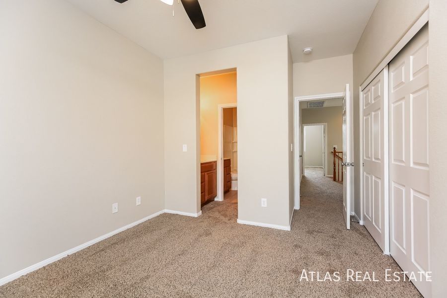 Building Photo - 9263 Moonlight Nest Ln