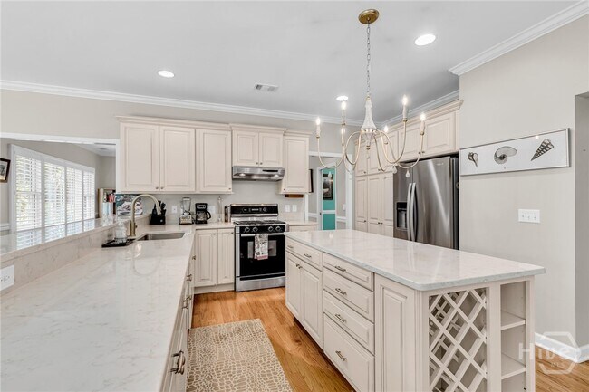 Building Photo - 52 Monastery Rd