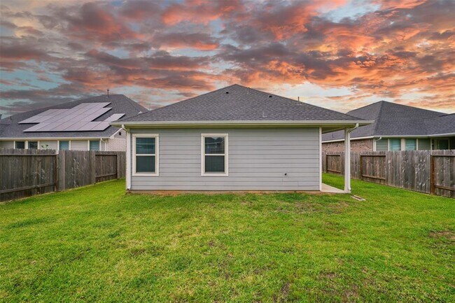 Building Photo - 31335 Horseshoe Meadow Bend Ln