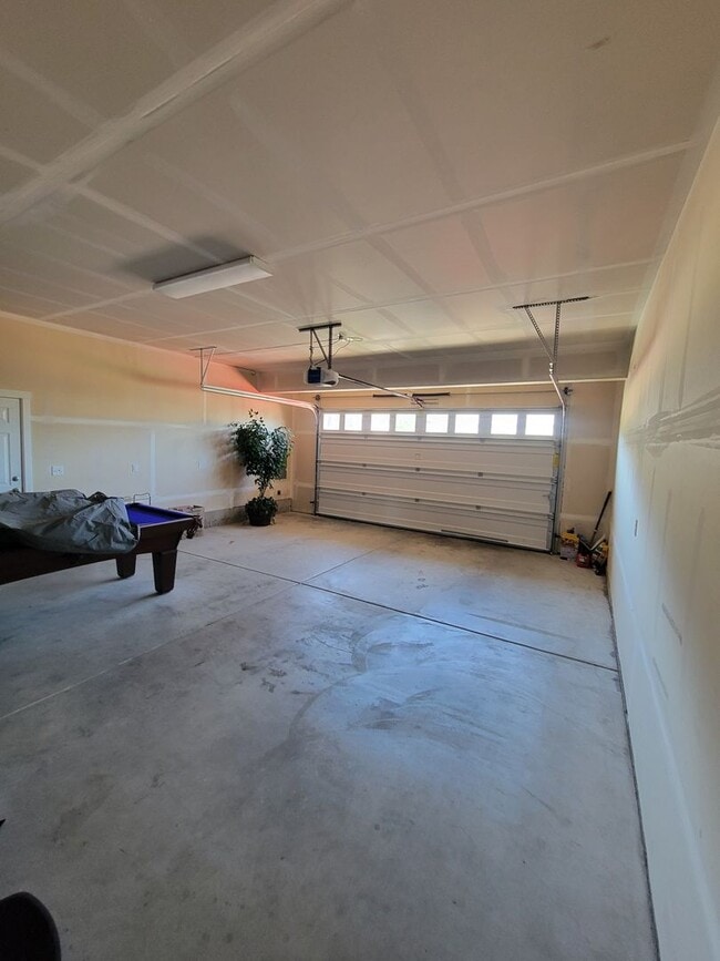 Building Photo - Elegant 4 Bedroom Home In Auburn