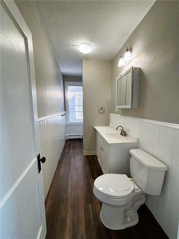 Building Photo - 124 Burnside Ave