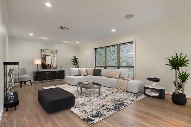 Building Photo - 5438 Briarbend Dr