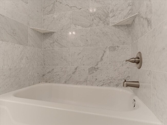 Building Photo - 17010 Blue Mist Cir