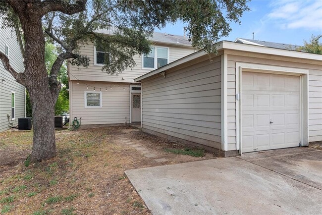 Building Photo - 6273 Negley