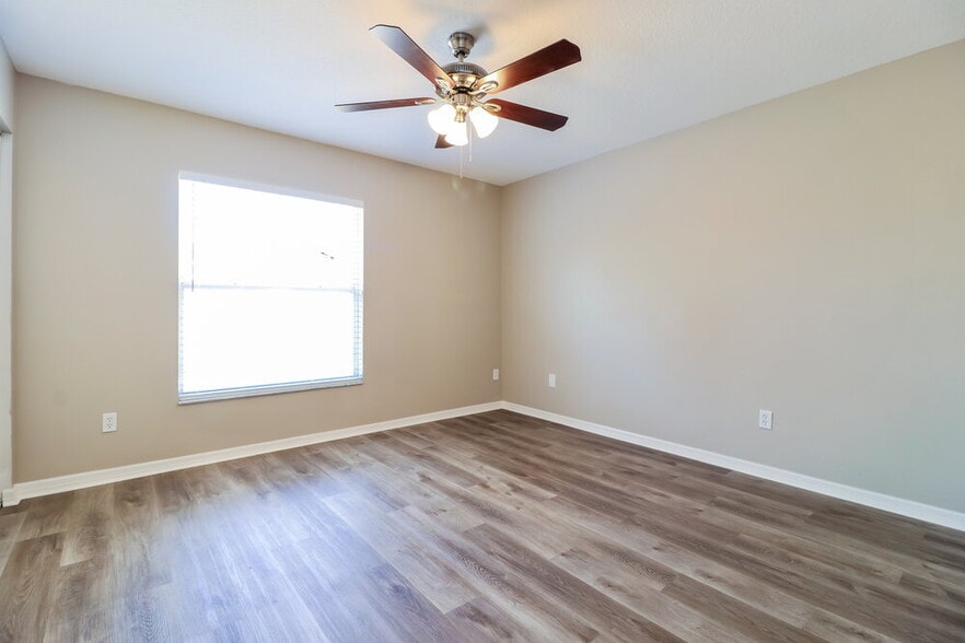 Building Photo - 3610 N 56th St