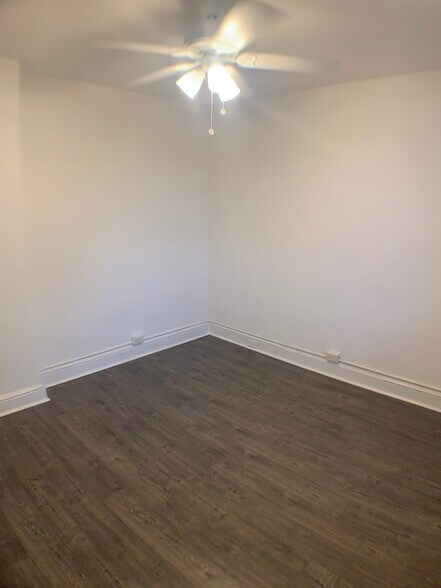 Bedroom 1 - 402 S Lime St