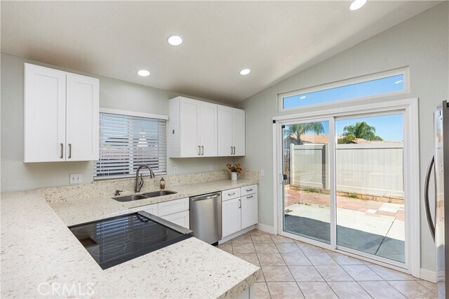 Building Photo - 33002 Romero Dr
