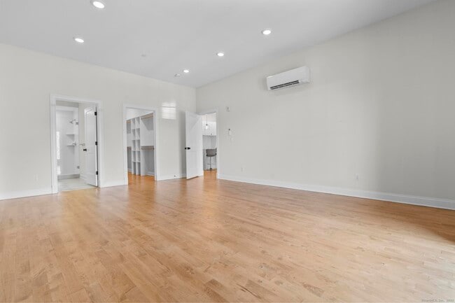 Building Photo - 234 Greene St