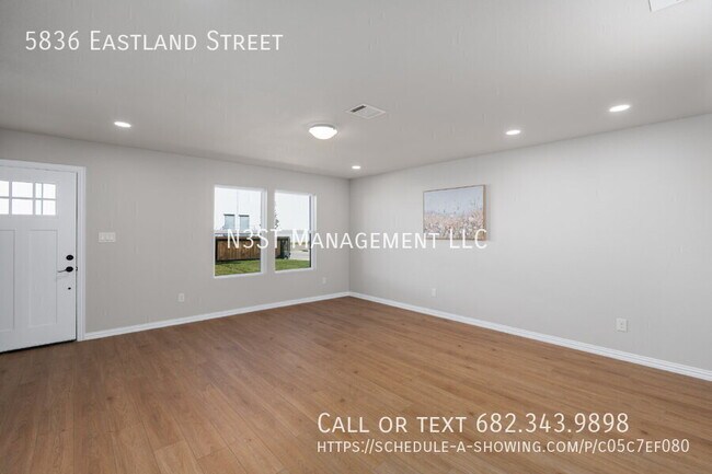 Building Photo - 5836 Eastland St