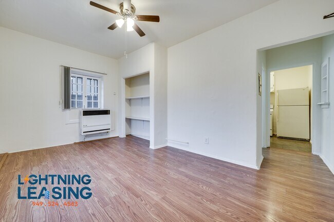 Building Photo - 1516 S Wilton Pl