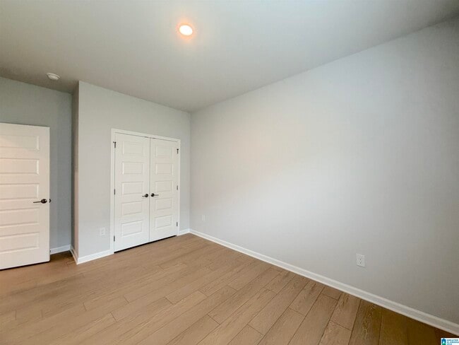 Building Photo - 204 Stockyard Cir
