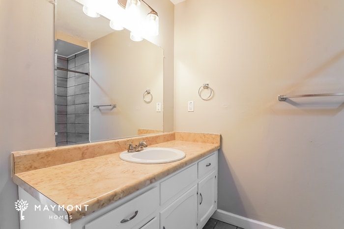 Building Photo - 3932 Brookhill Rd