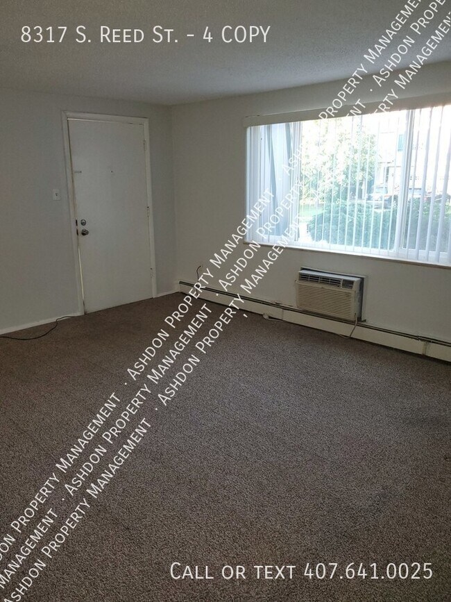 Building Photo - 2 Bed 1 Bath Unit in Littleton!