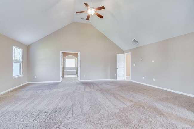 Building Photo - 5403 Hadwin Ct