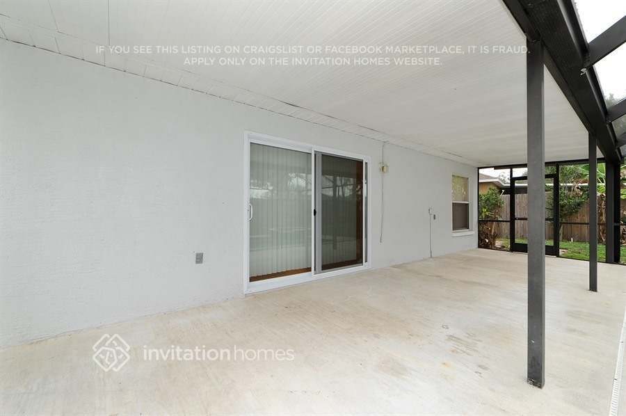 Building Photo - 3049 Castle Rock Cir