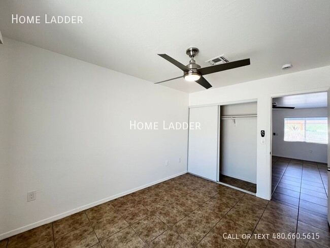 Building Photo - 440 Florence Heights Dr