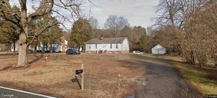 Building Photo - Spacious 4-BR Ranch on 1 Acre Available for rent– Open House March 15th!