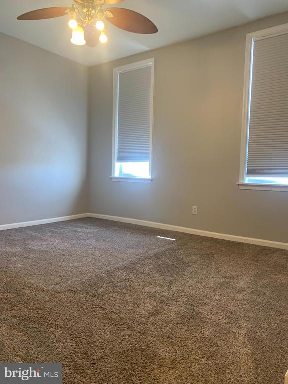 Building Photo - 4573 Mitchell St