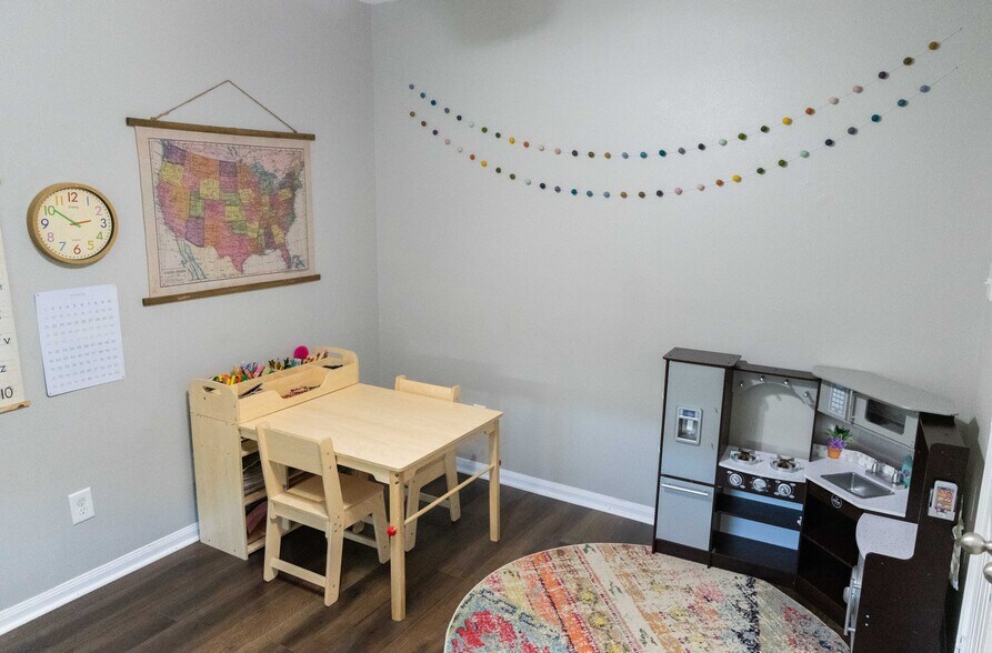 Building Photo - 20202 Dolben Meadows Ln