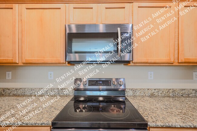 Building Photo - 39821 N Thunder Hills Ln