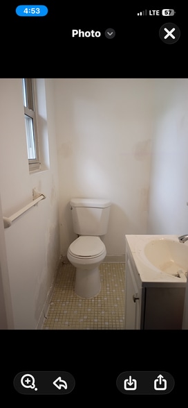 Building Photo - 2902 Larkspur Dr