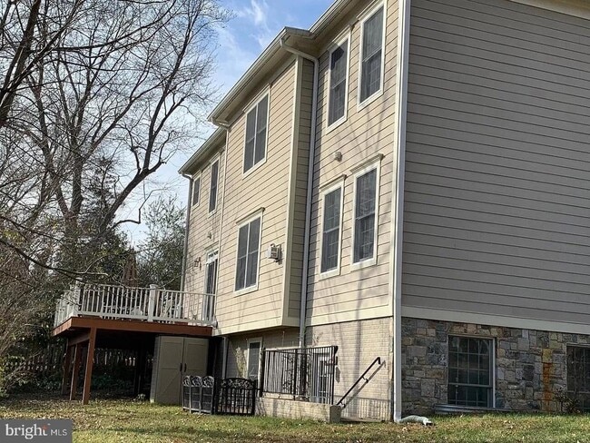 Building Photo - 6204 Melvern Dr