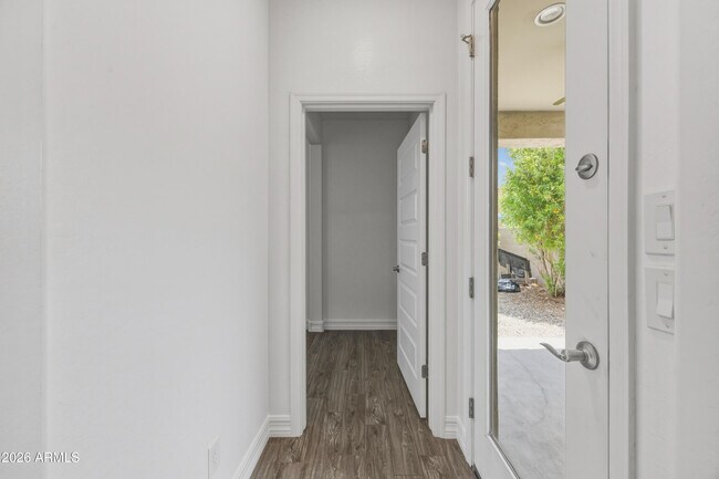 Building Photo - 33715 N 29th Ave