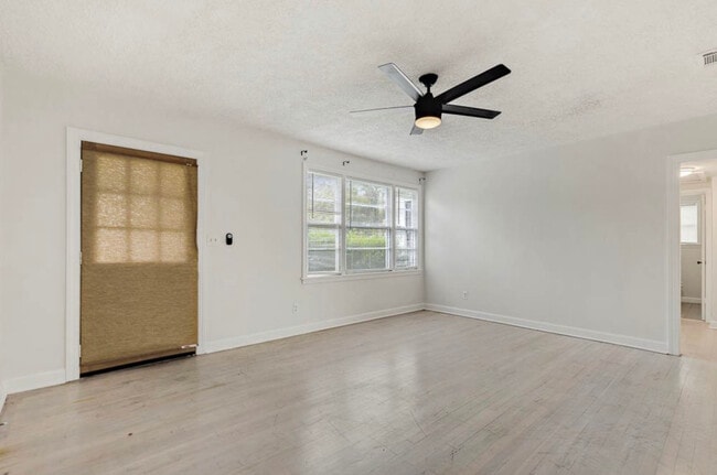 Building Photo - 5319 Attleboro St