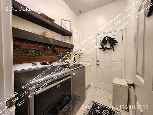 Building Photo - 2141 Durban Ct