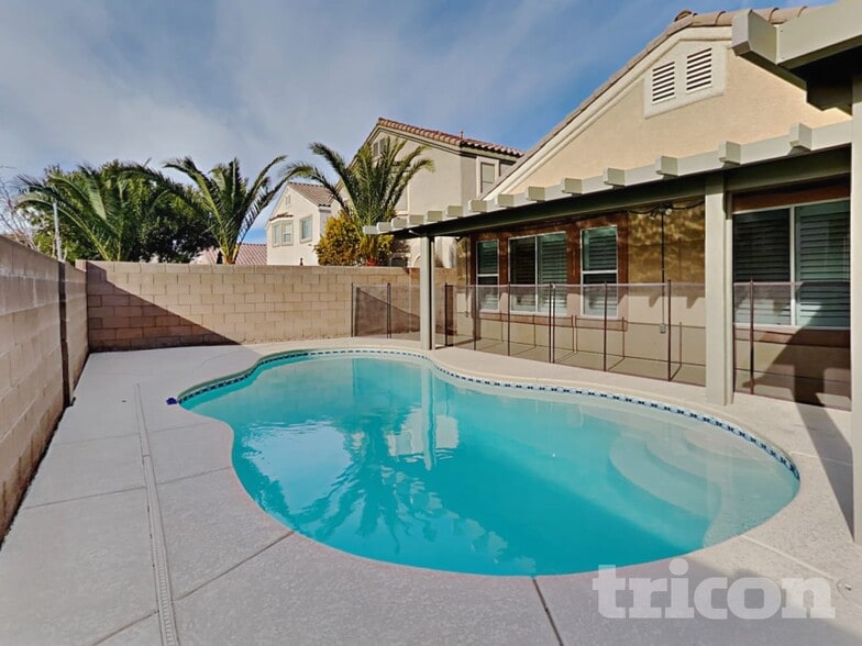 Building Photo - 437 Orchid Oasis Ave